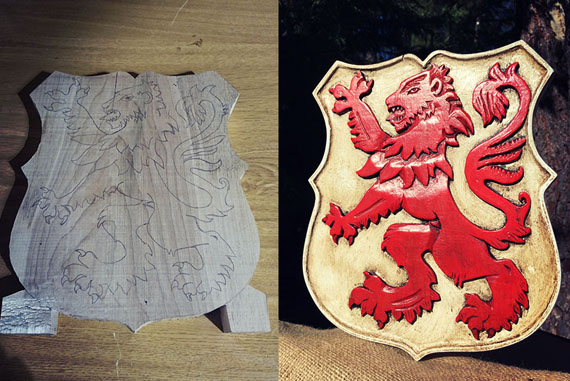 Escudo de armas realizado en bajo relieve  que contiene un león rampante con un biselado en los bordes (tanto en la parte frontal como la trasera). Está realizado en madera de arce y tratado con policromía.